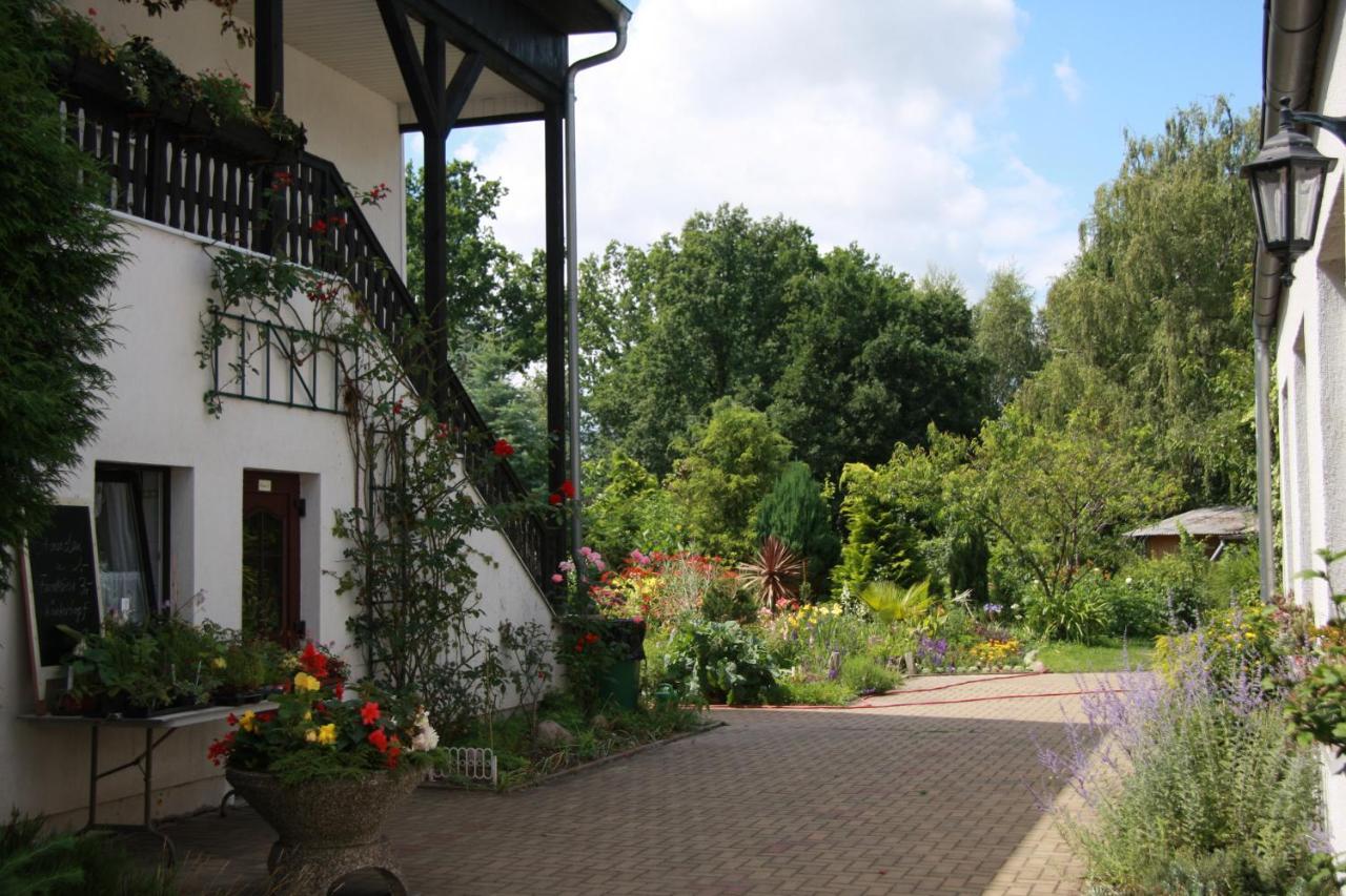 Gasthof & Pension Palmenhof Otel Leegebruch Dış mekan fotoğraf